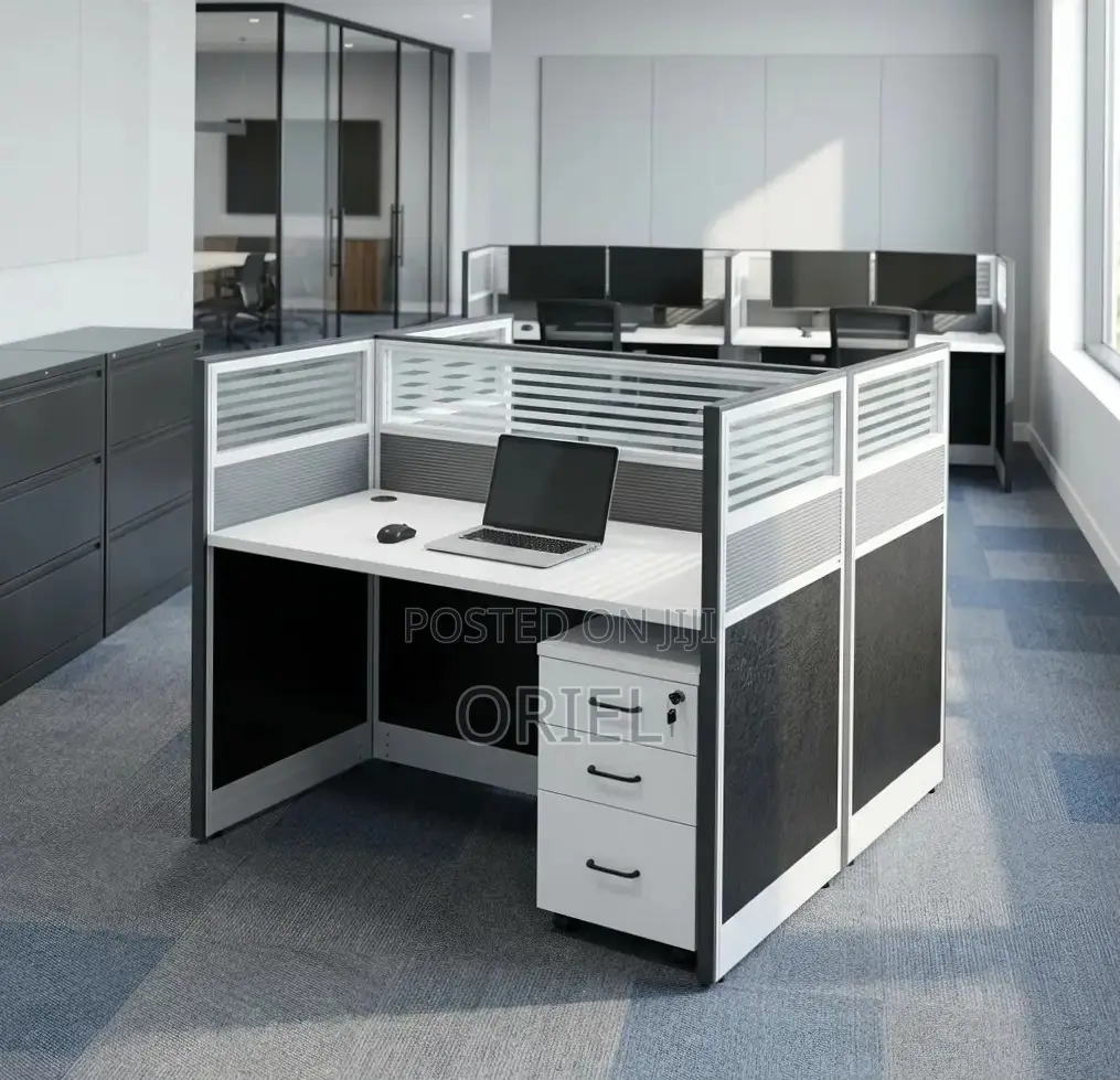 Office Workstation : 2-Seater Modern Staff Workstation