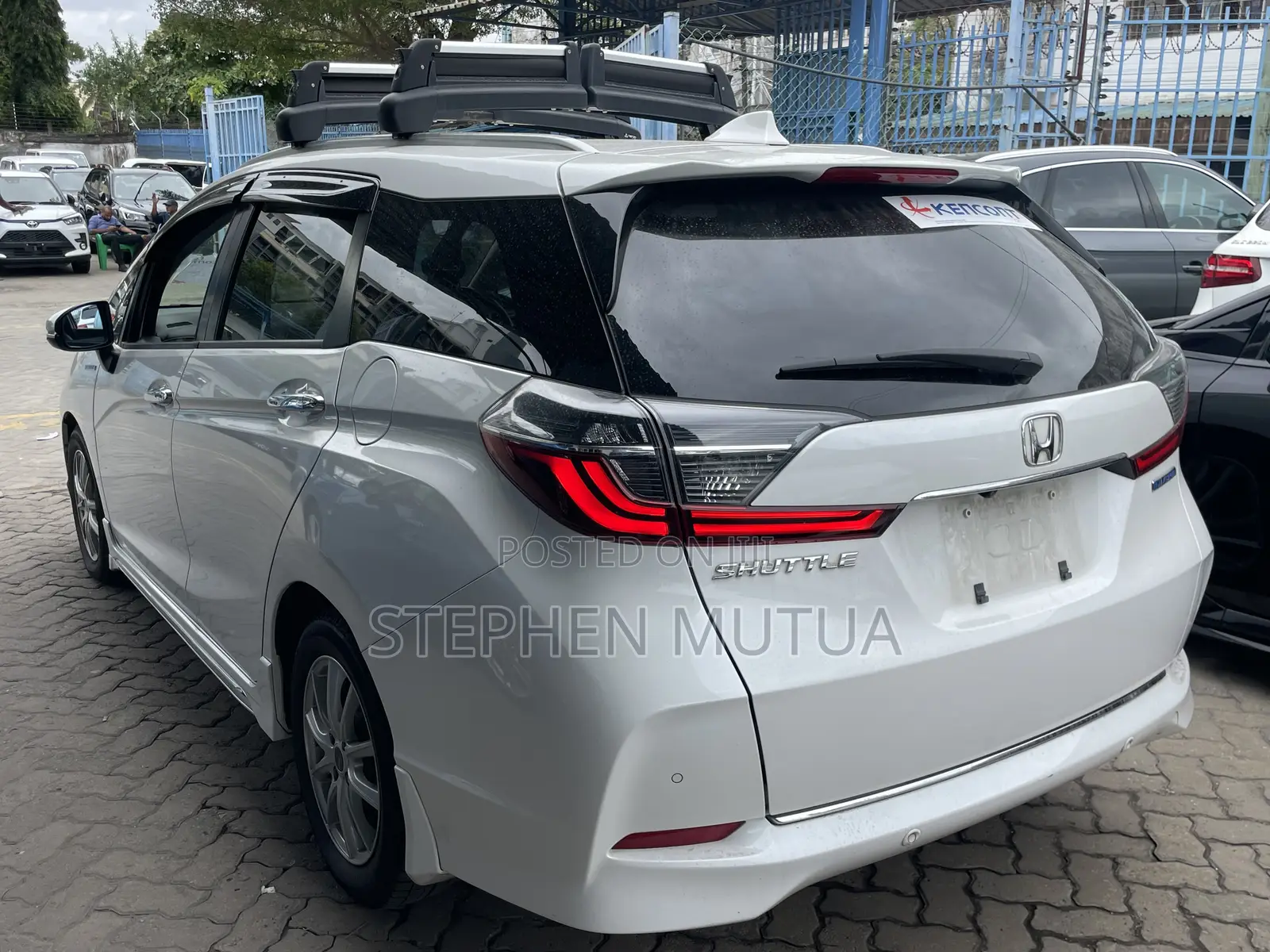 Honda Fit Shuttle 1.5 Hybrid 2WD 2019 White