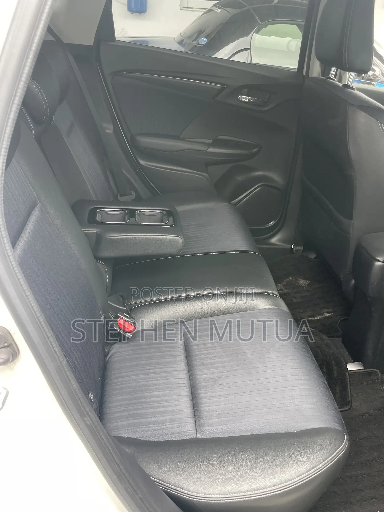 Honda Fit Shuttle 1.5 Hybrid 2WD 2019 White