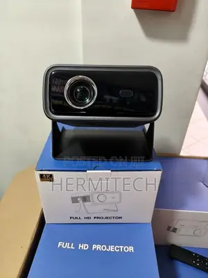 R100 Projector 200-Inch Screen With 2GB RAM and 16GB Storage