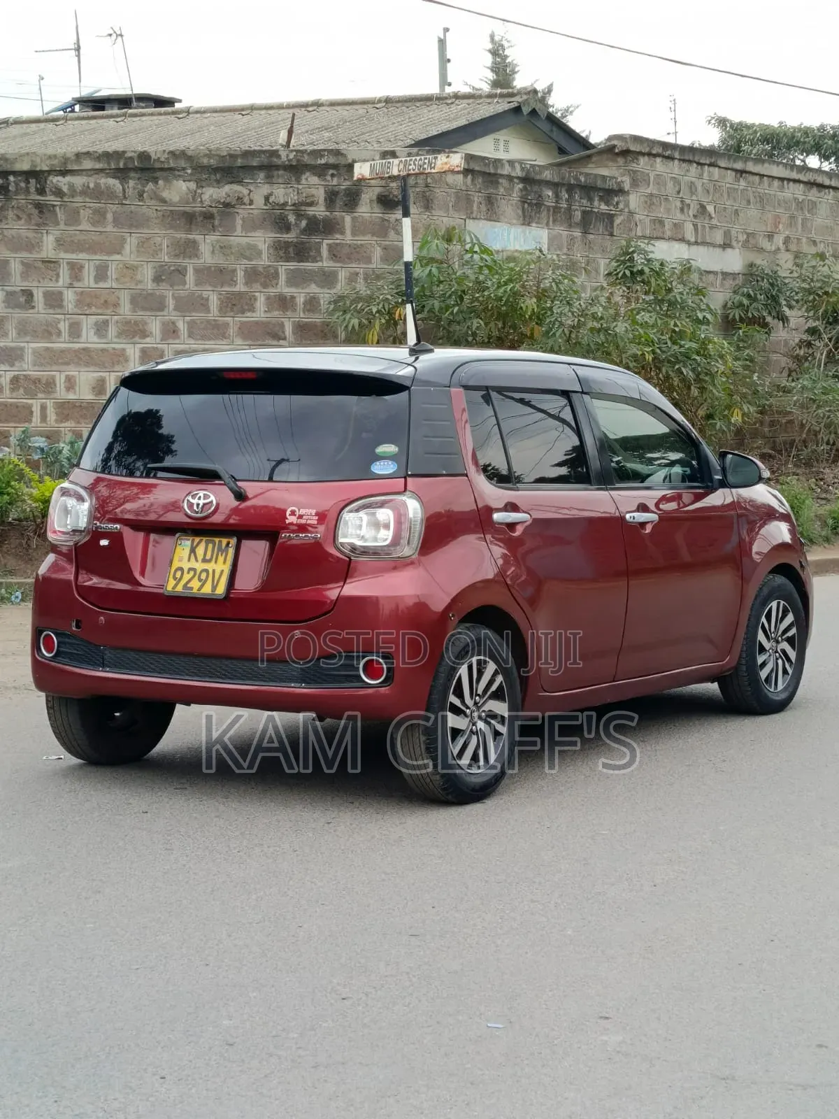 Toyota Passo 2016 Red