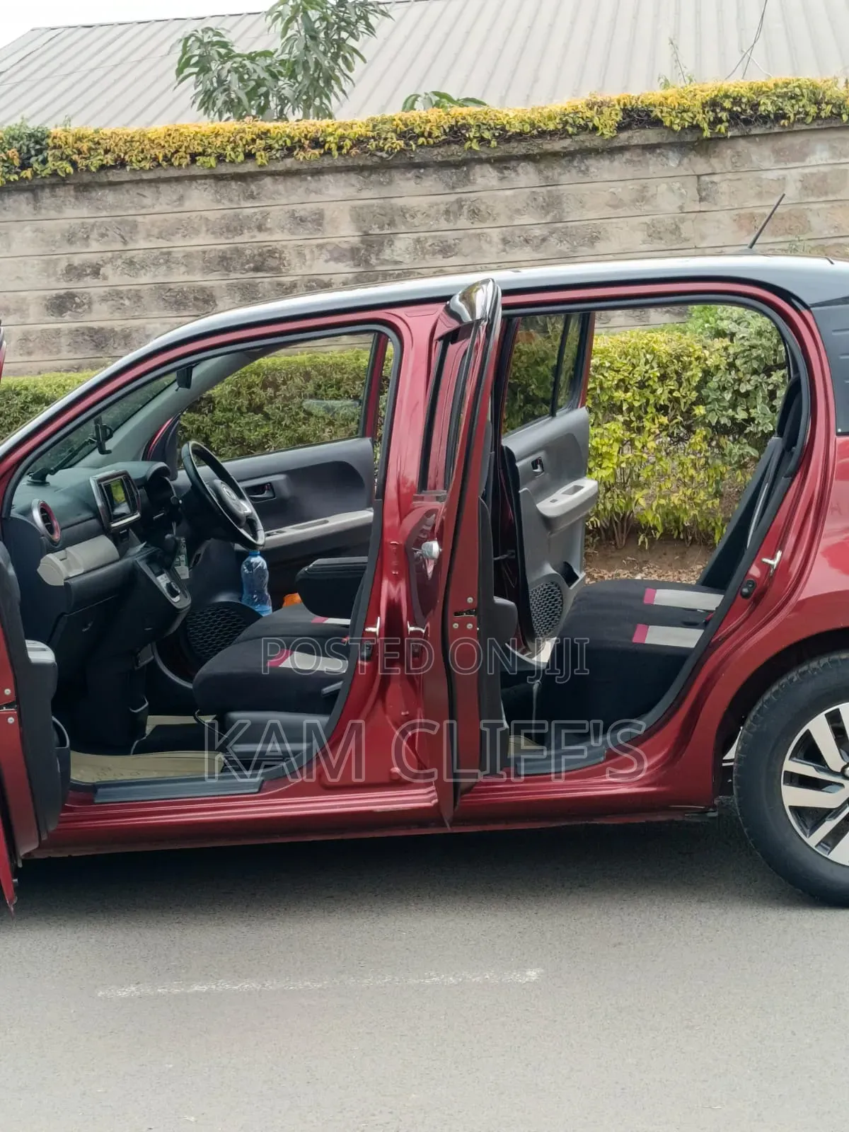 Toyota Passo 2016 Red
