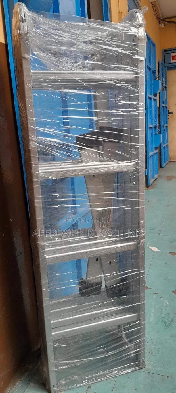 4.7M / 16ft 4x4 Multi-Position Aluminum Ladder for Home and Work