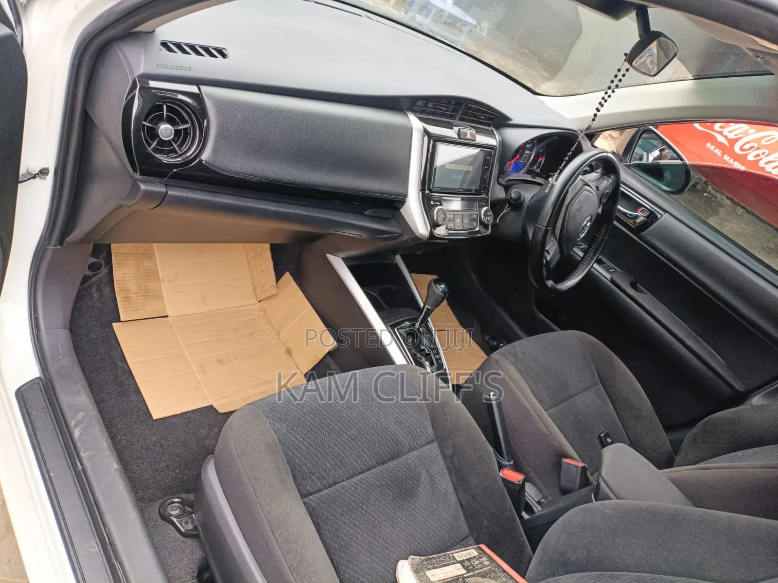 Toyota Axio 2018 Pearl