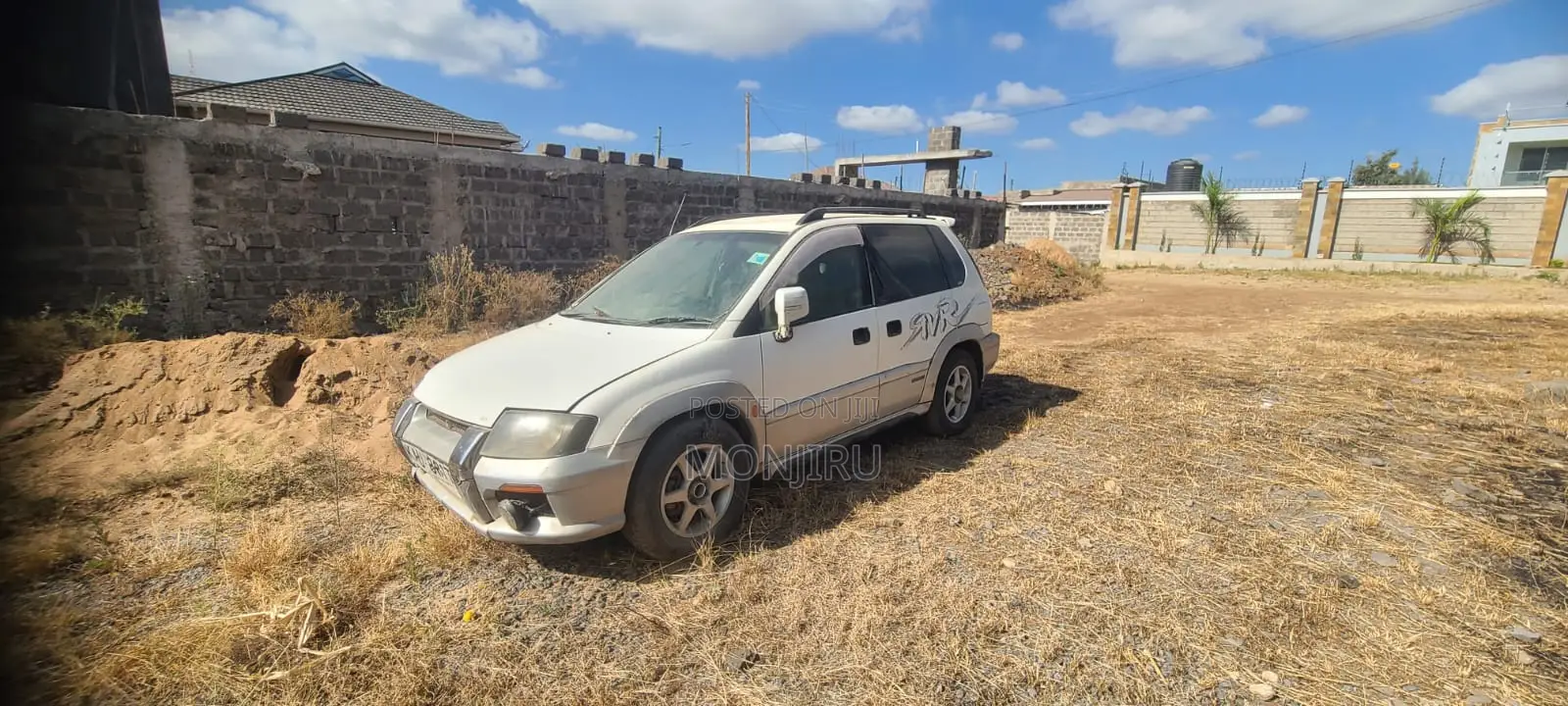 Mitsubishi RVR 1998 White