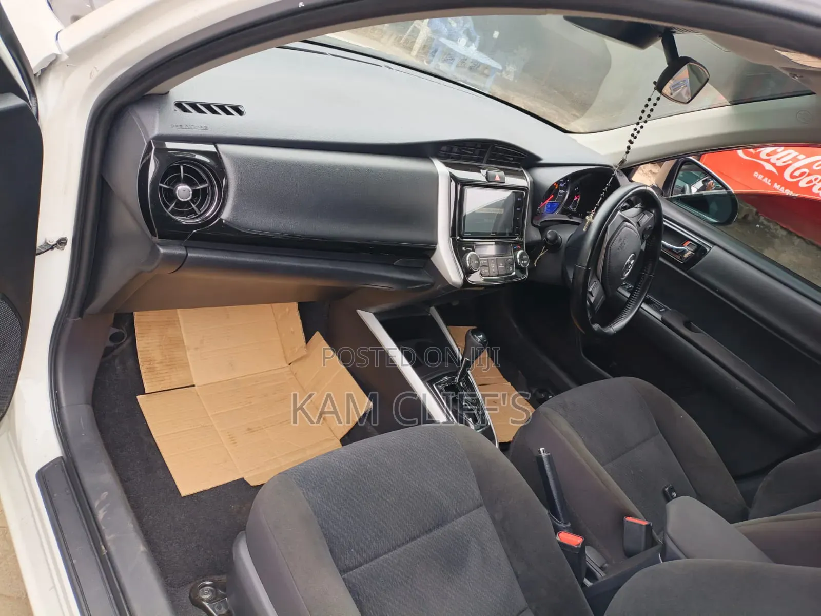 Toyota Axio 2018 Pearl