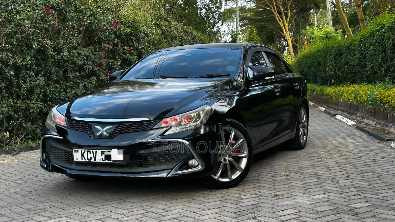 Toyota Mark X 2.5 AWD 2013 Black