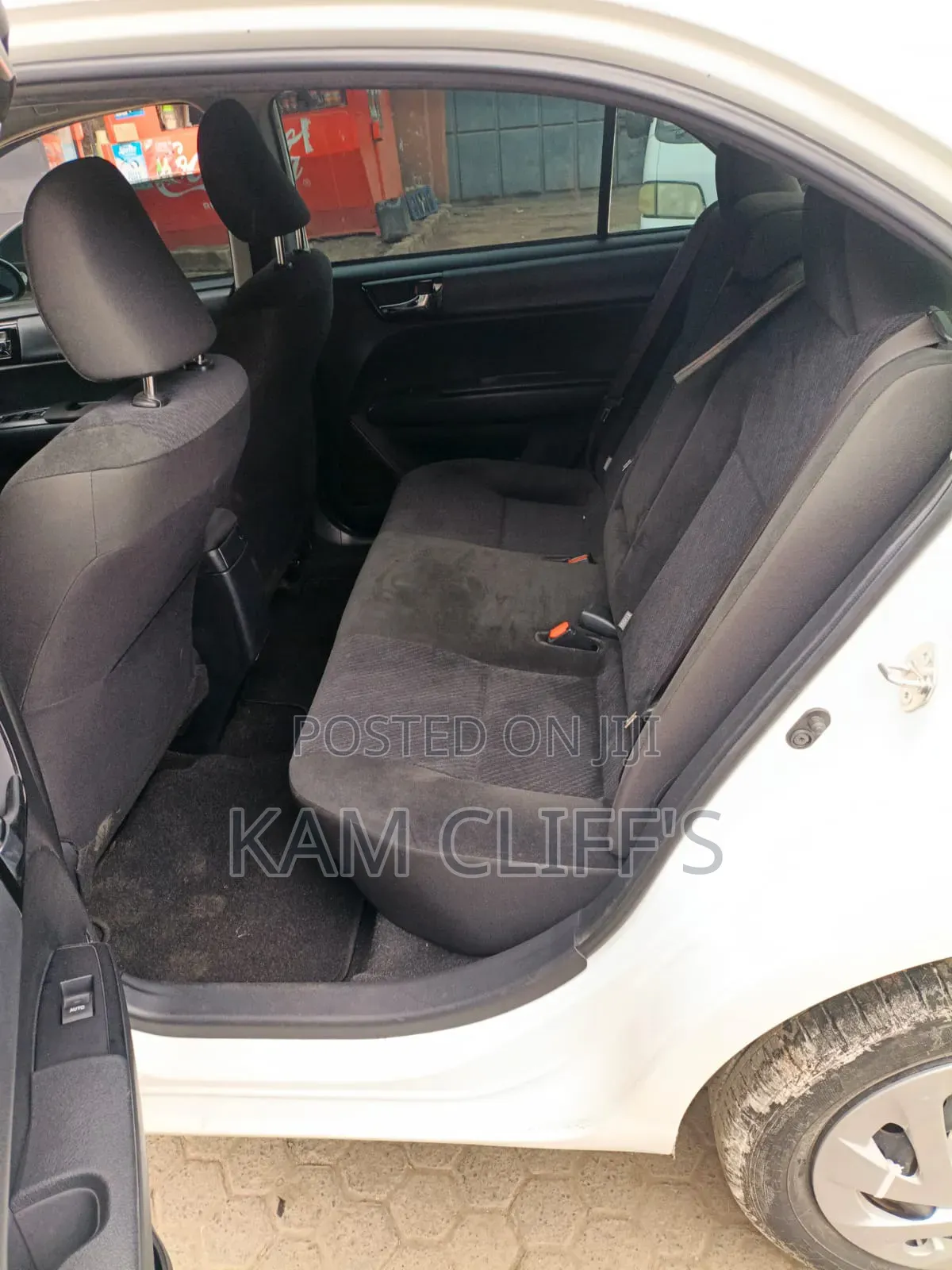 Toyota Axio 2018 Pearl