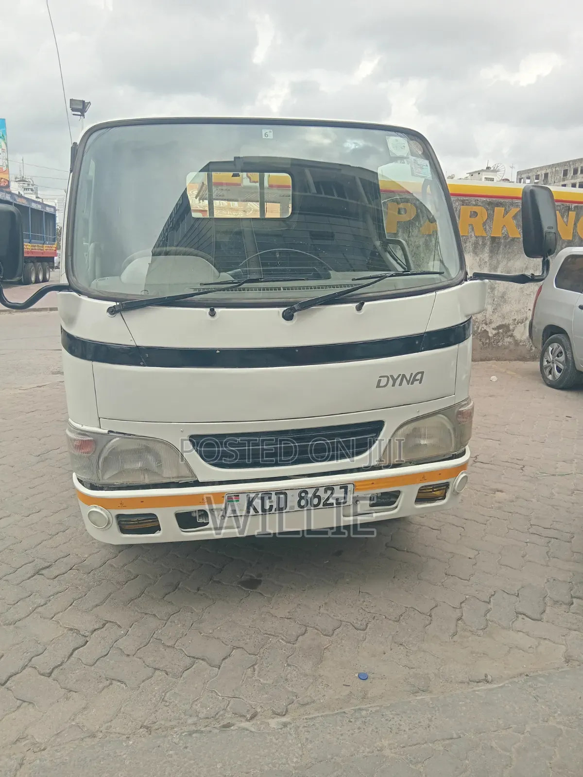 Toyota Dyna Truck