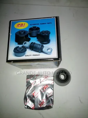 Bush Spring Leaf Rear Toyota Hilux