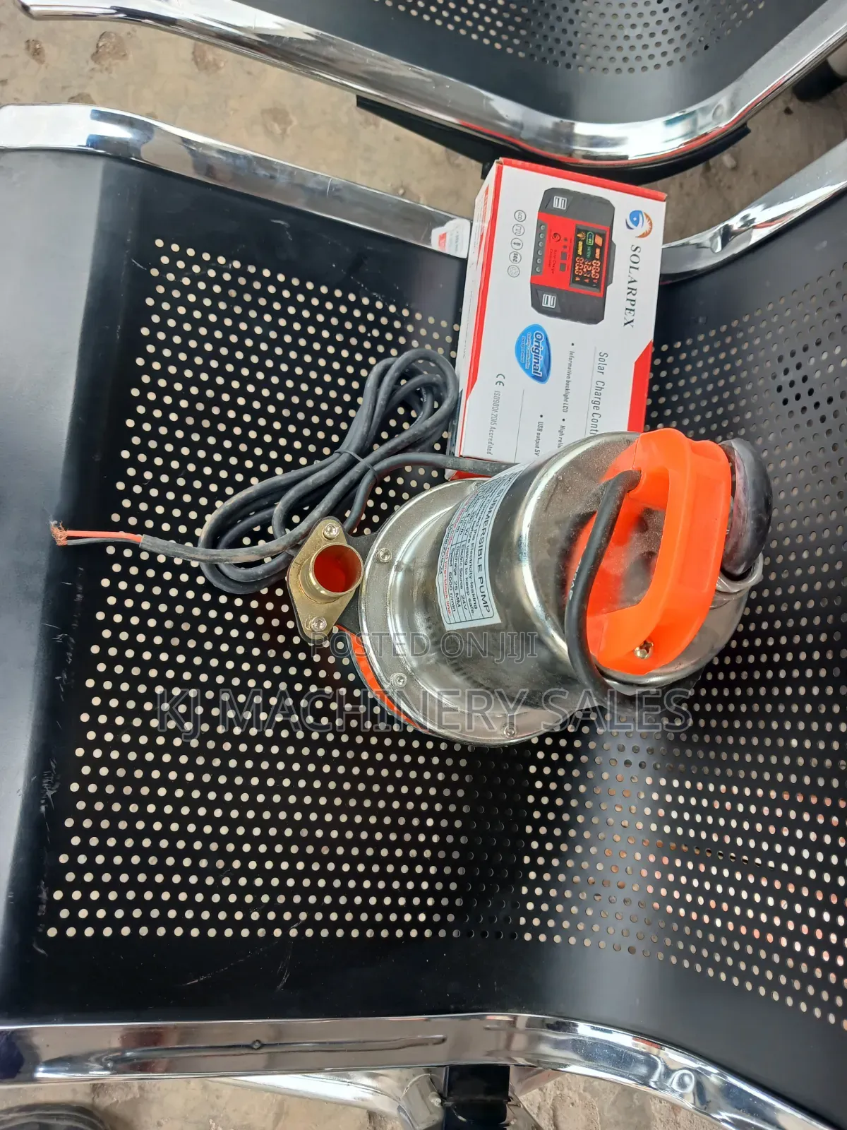 Solar Pump 18m Head With Solar Panel 250w