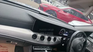 Mercedes-Benz E200 2018 Silver