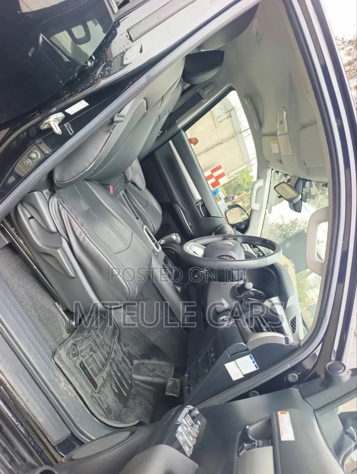Toyota Hilux 2020 Black