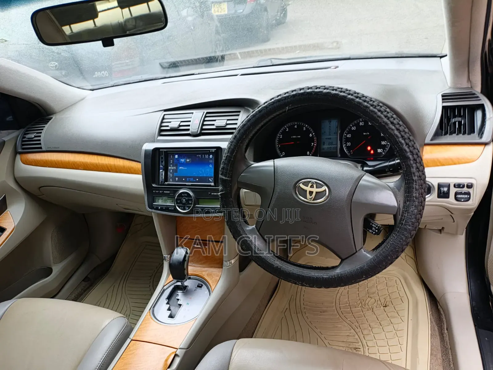 Toyota Premio 2010 Black