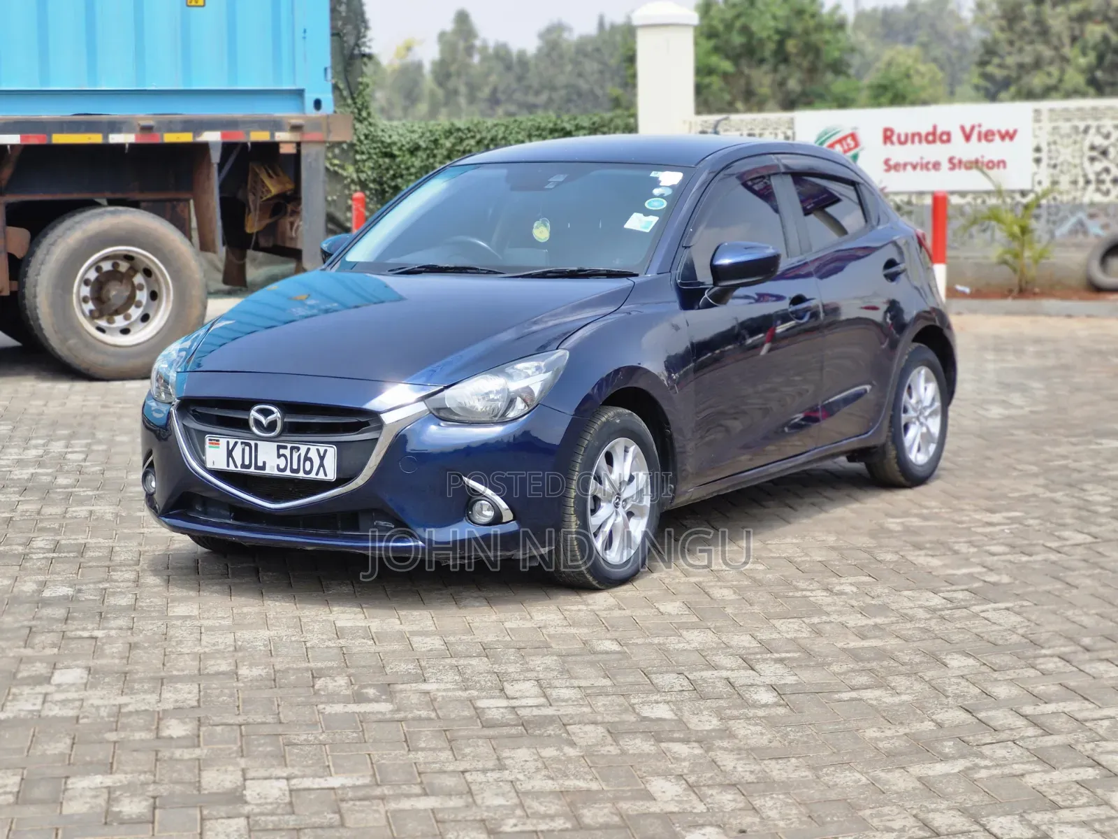 Mazda Demio 2016 Blue