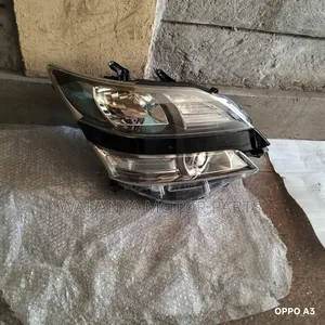 Toyota Vellfire Model 2008 Xenon Headlamp, Ex Japan Motor Parts