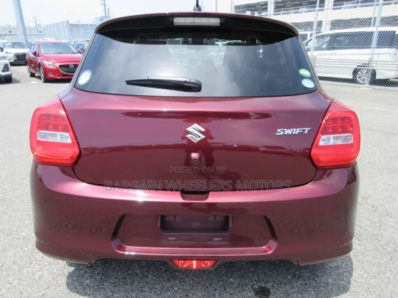 Suzuki Swift 2019 Burgundy
