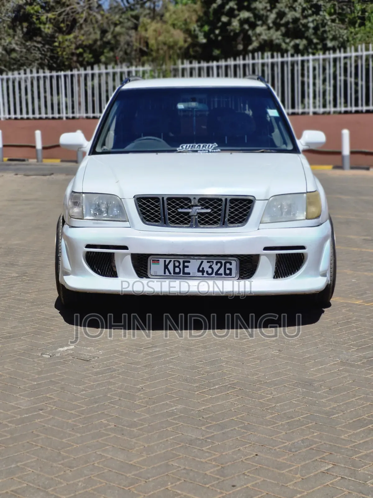 Subaru Forester 2001 White