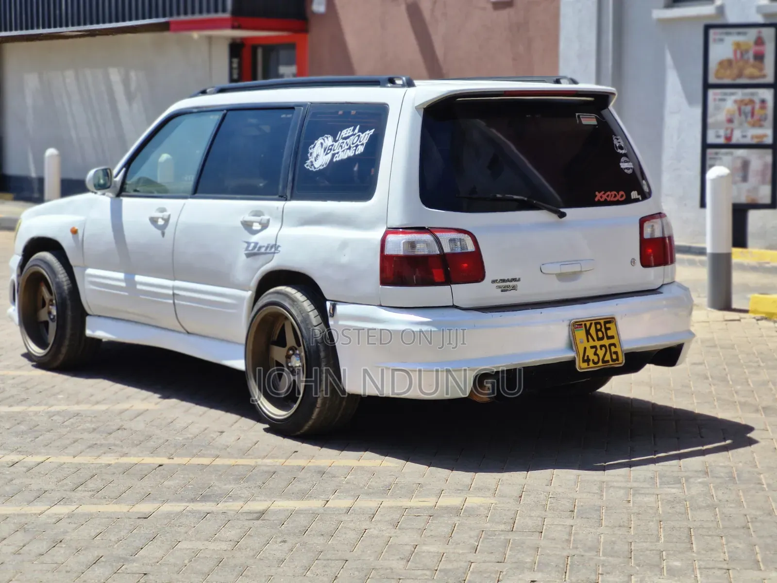 Subaru Forester 2001 White