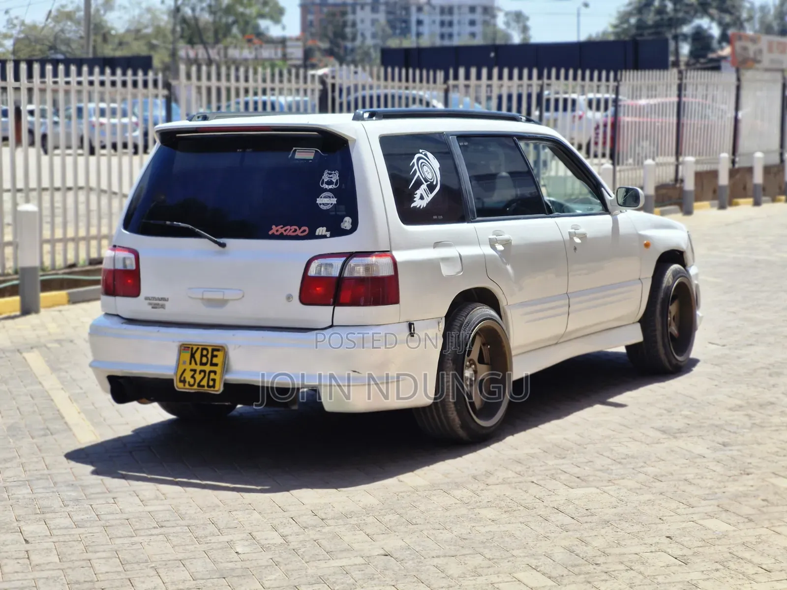 Subaru Forester 2001 White