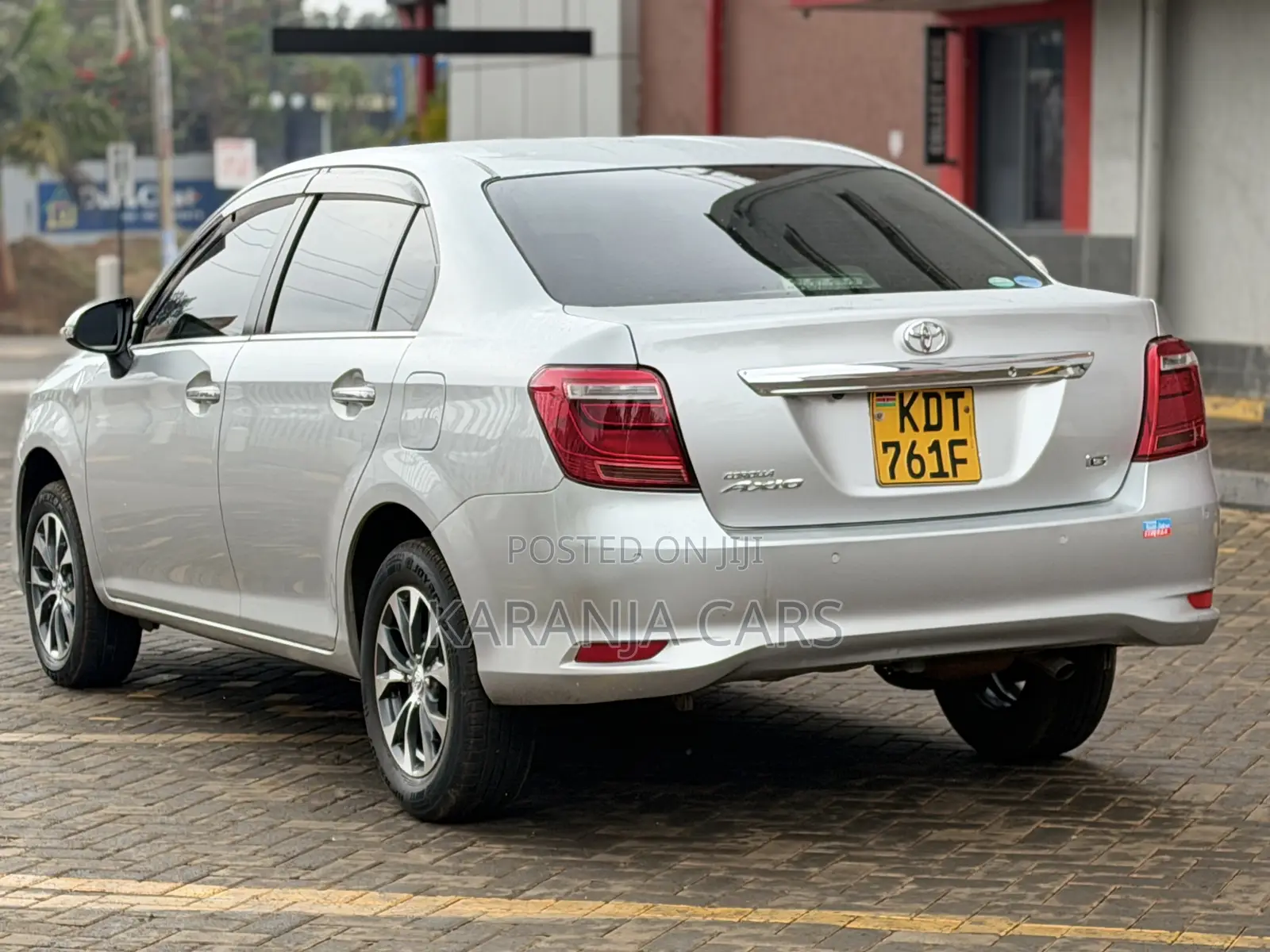 Toyota Axio 1.5 G 2WD 2018 Silver