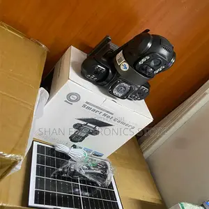 Real-Time Quality Solar 4G Triple Lens PTZ Security Cam Two-Way Audio