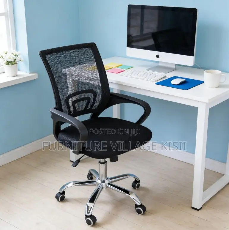 Office Chair: Clerical Mesh Office Chair