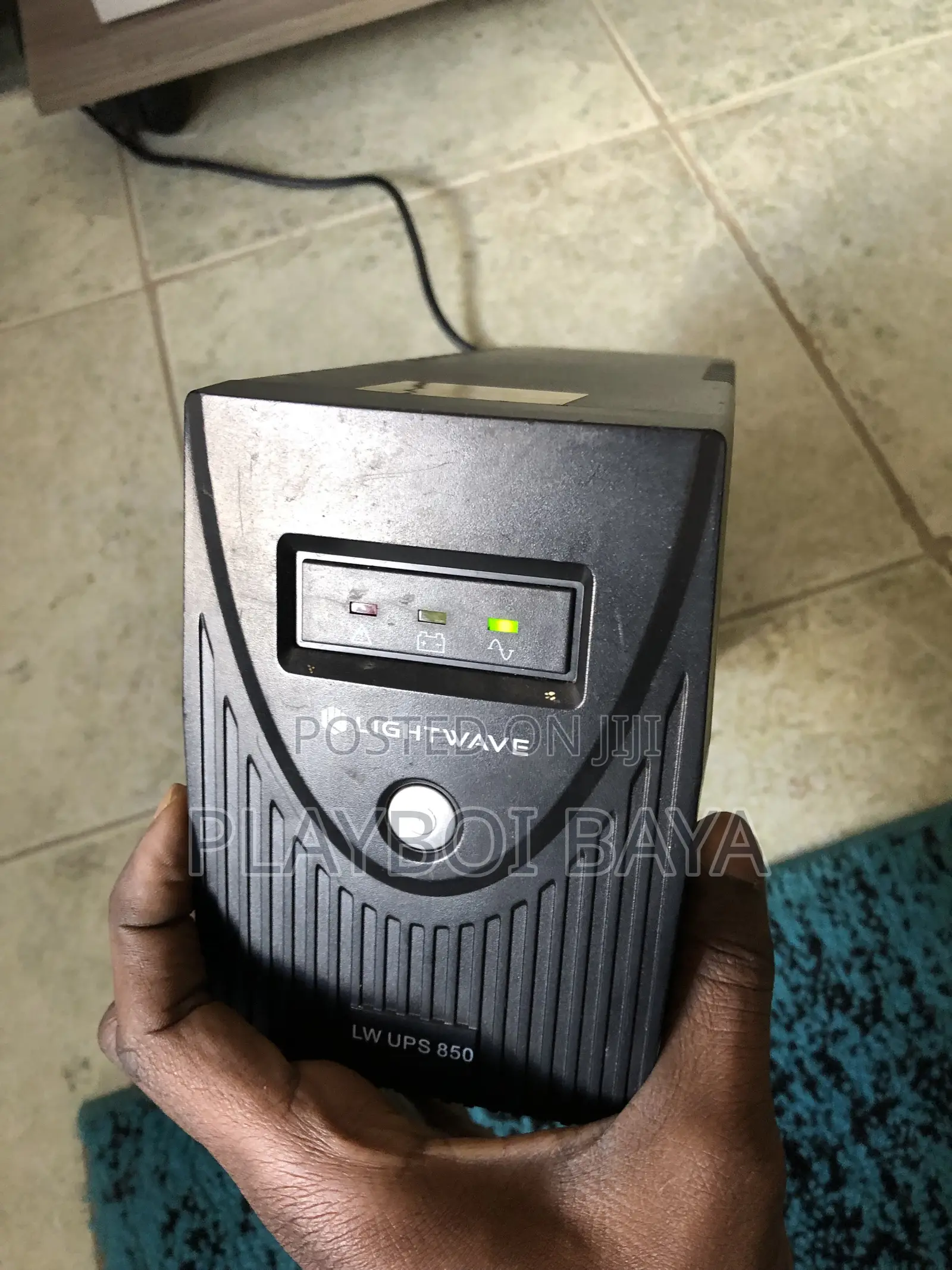 **LightWave LW UPS 850 – 850VA |