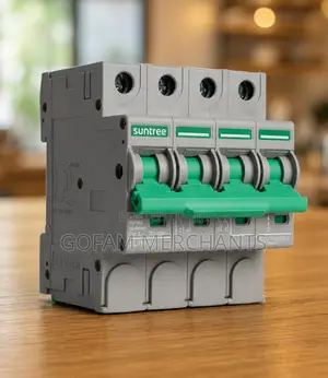 SL7N-63 DC Circuit Breaker 4P 6KA PC Flame Retardant Shell