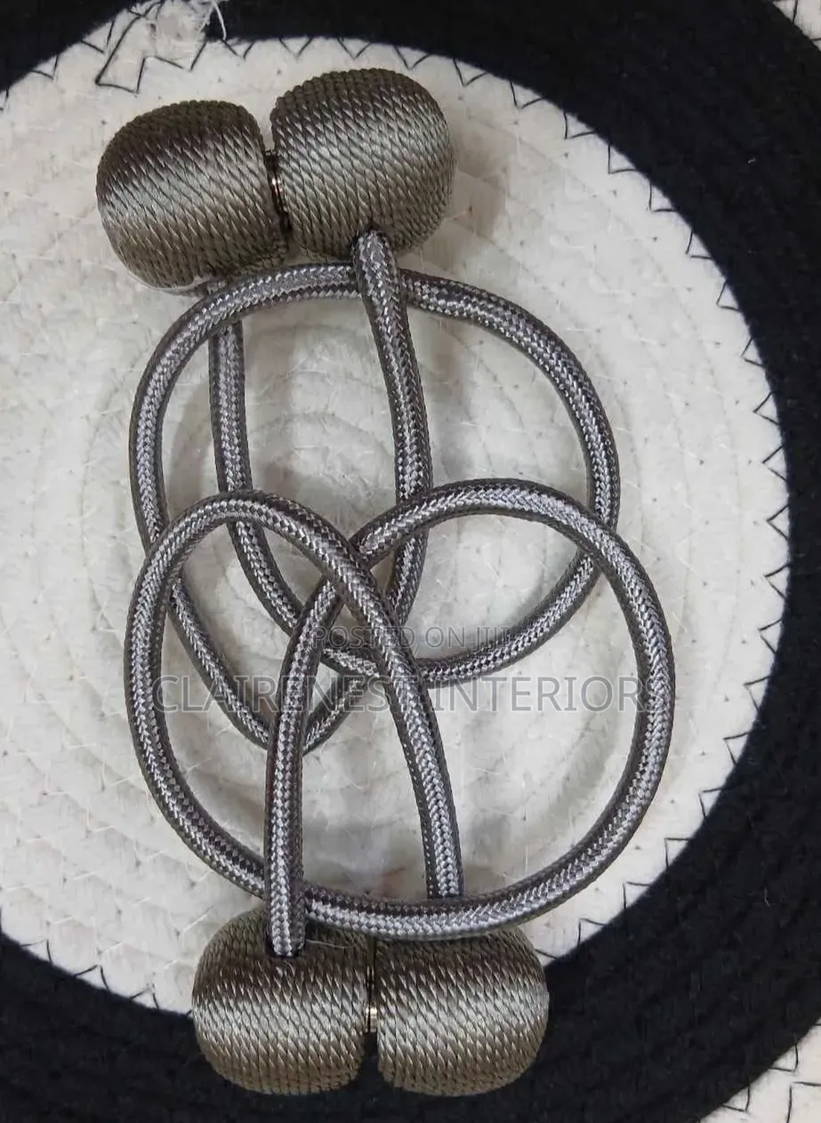 Make Your Home Décor More Polished With Grey and White Tiebacks
