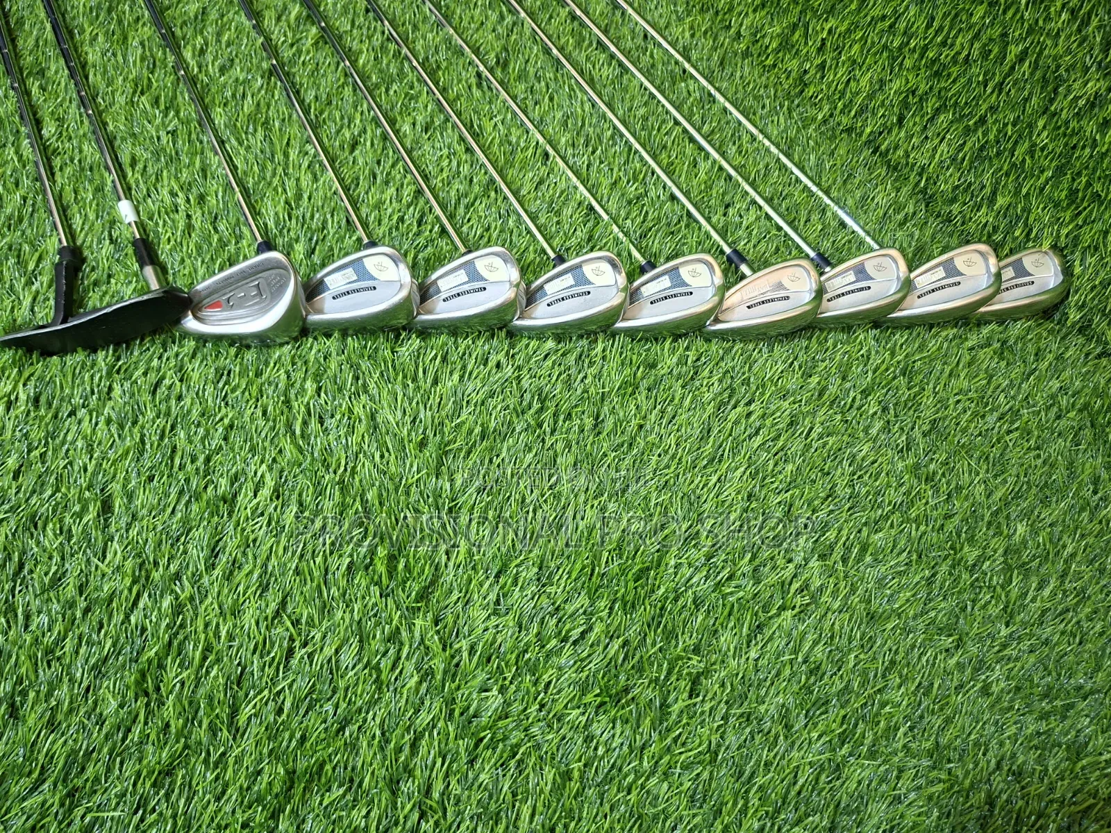 Palmer Bay Hill Men's Set