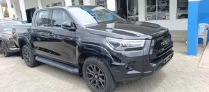 Toyota Hilux 2020 Black