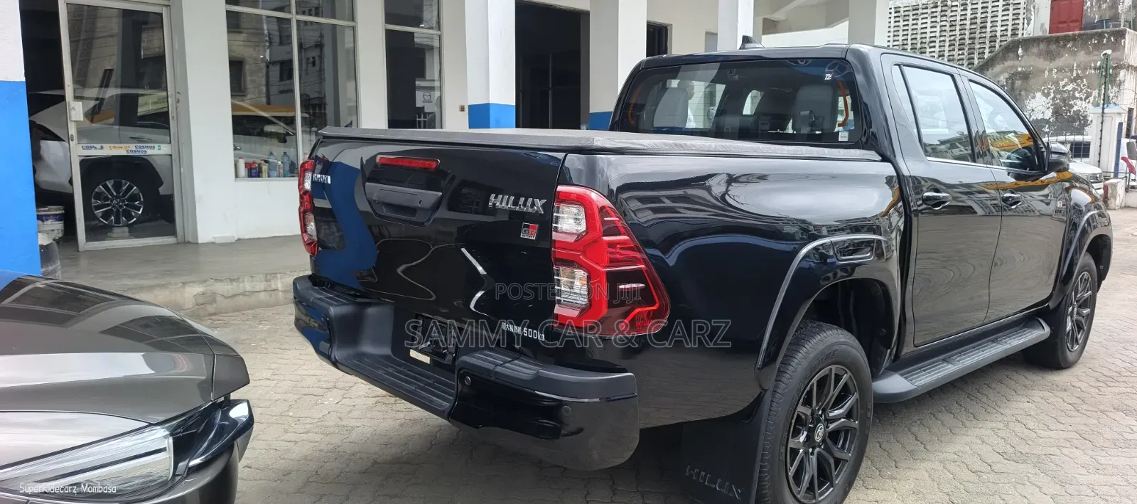 Toyota Hilux 2020 Black