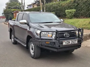 Toyota Hilux 2016 Blue