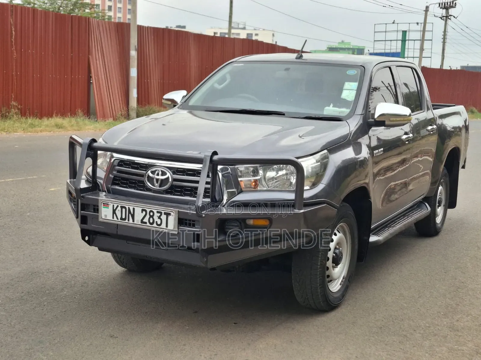 Toyota Hilux 2016 Blue