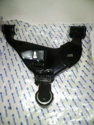 Front Lower Arm Left Toyota Hilux Vigo
