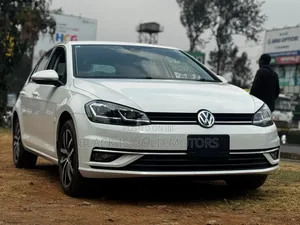 Volkswagen Golf 2019 White