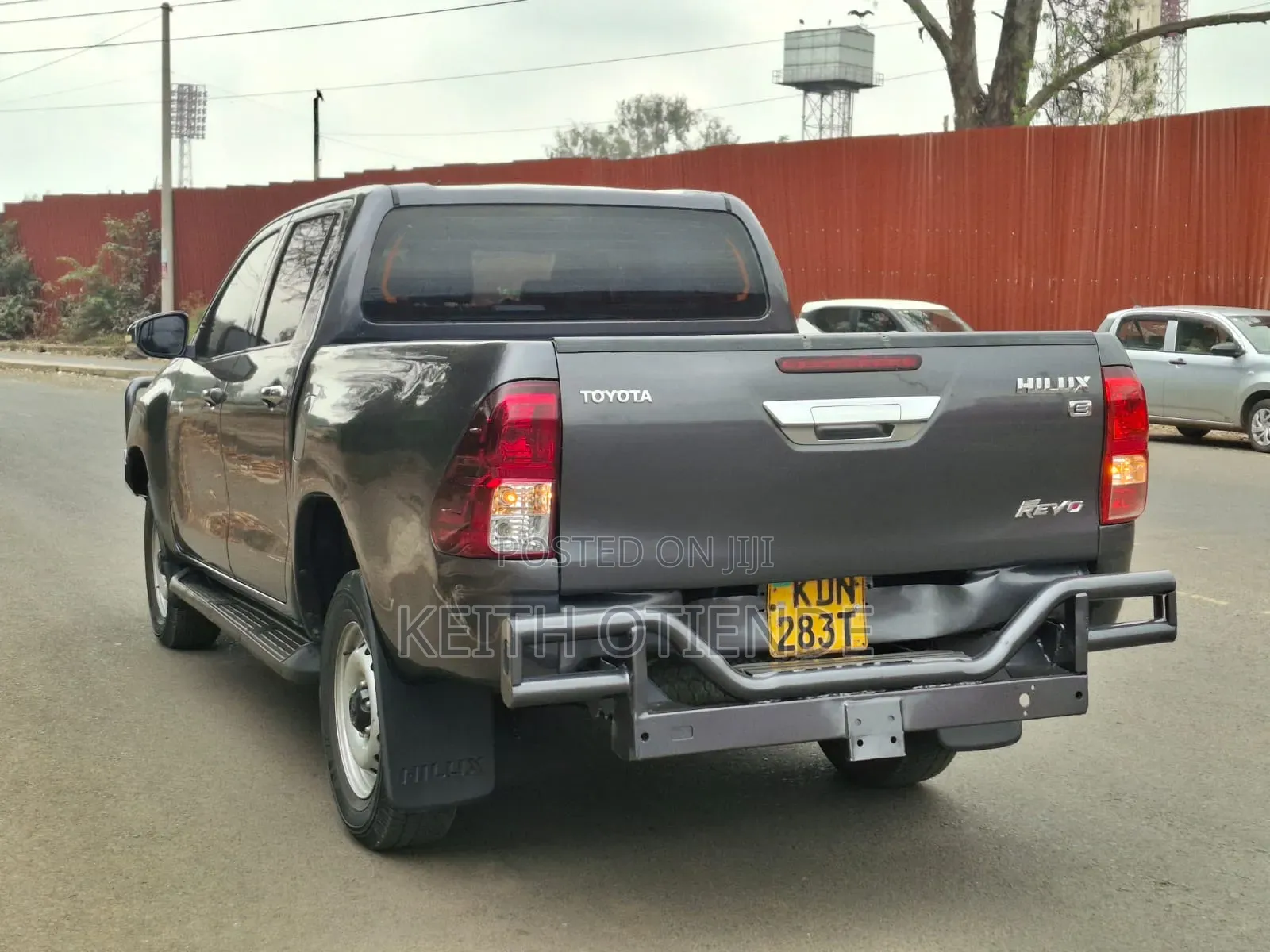 Toyota Hilux 2016 Blue