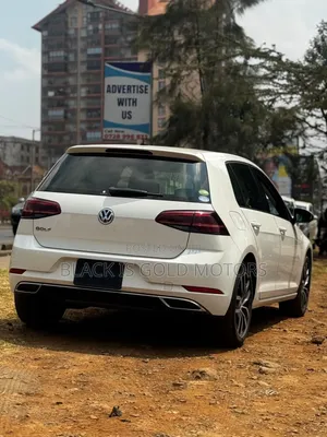 Volkswagen Golf 2019 White