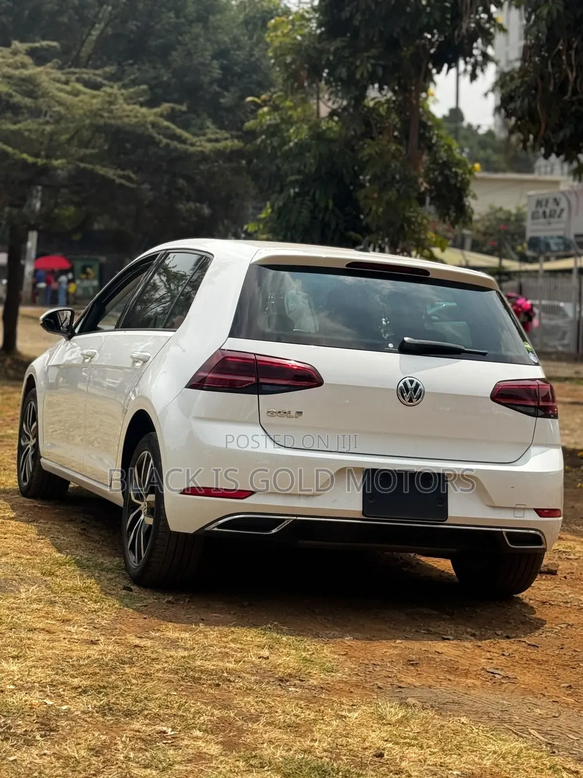 Volkswagen Golf 2019 White