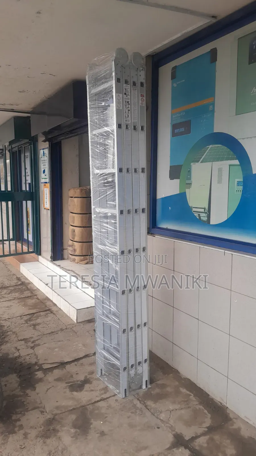 4×8 Multipurpose Ladder/ Foldable