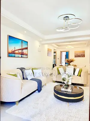 Cozy 3 Bed in Riverside at Per Day