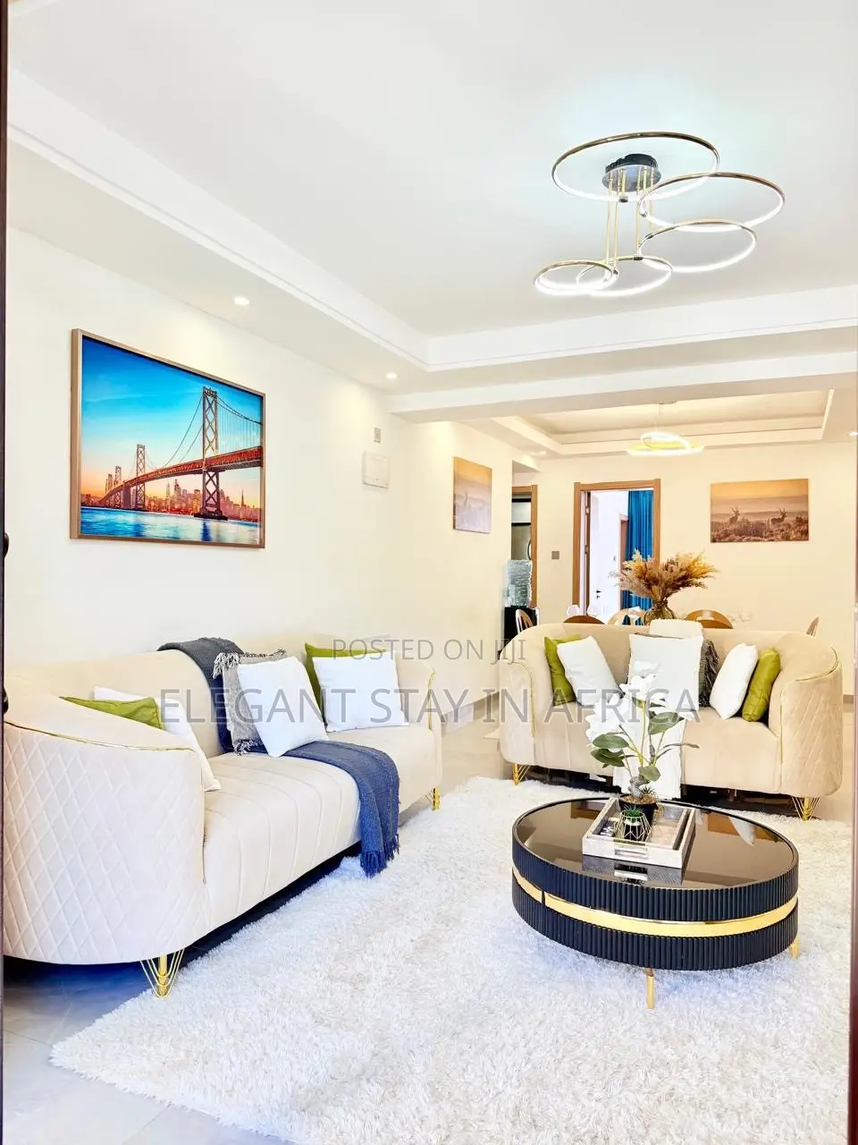 Cozy 3 Bed in Riverside at Per Day