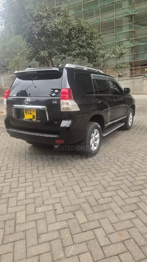 Toyota Land Cruiser Prado 2012 Black