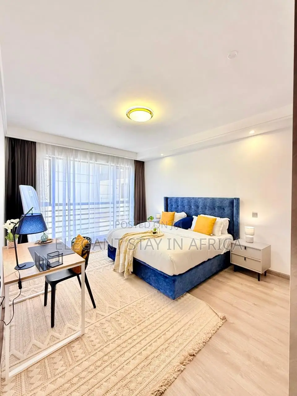 Cozy 3 Bed in Riverside at Per Day