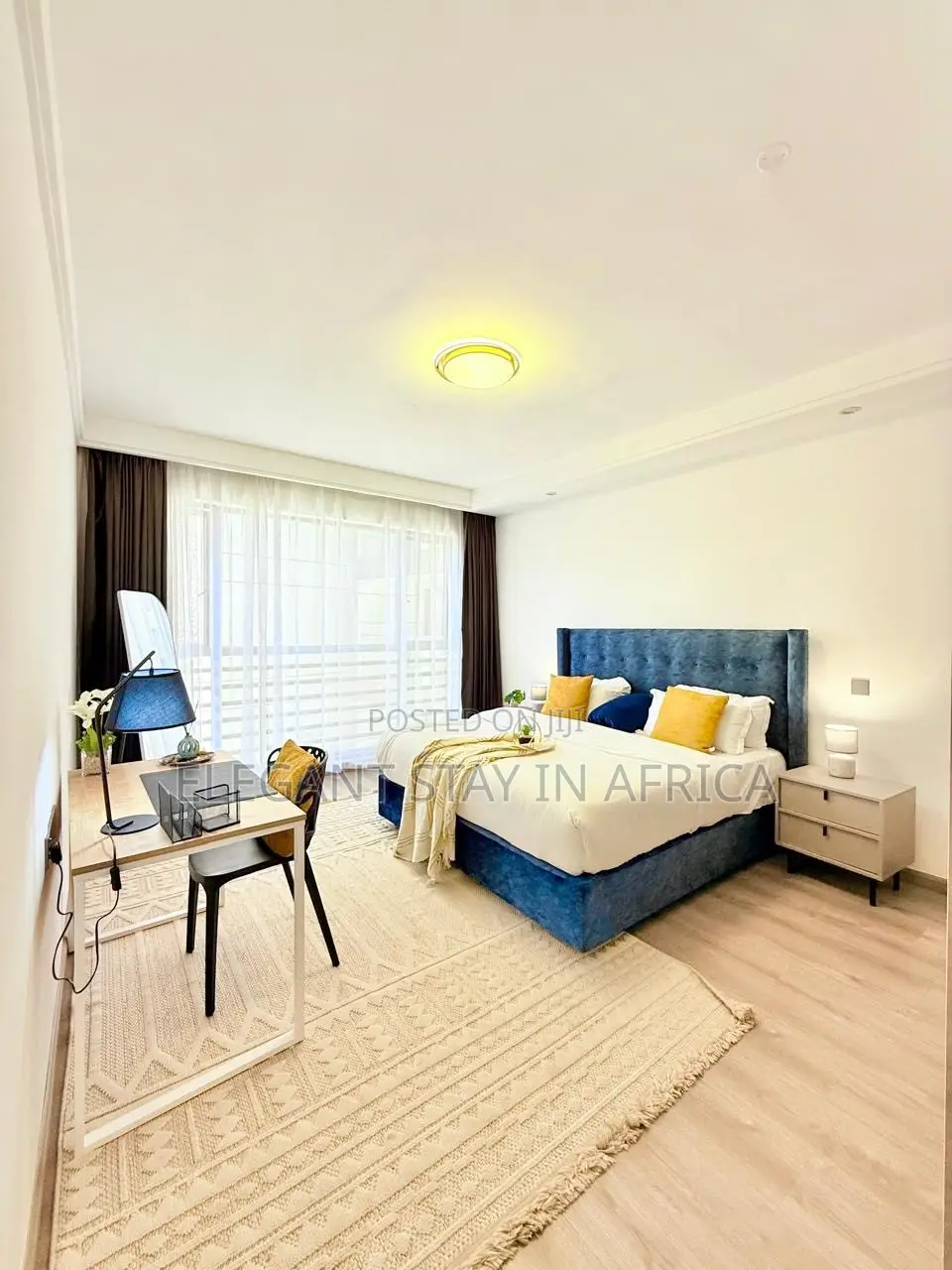 Cozy 3 Bed in Riverside at Per Day