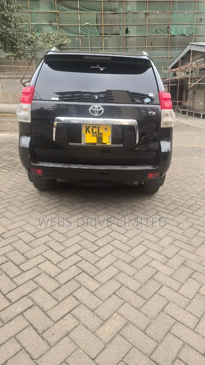 Toyota Land Cruiser Prado 2012 Black