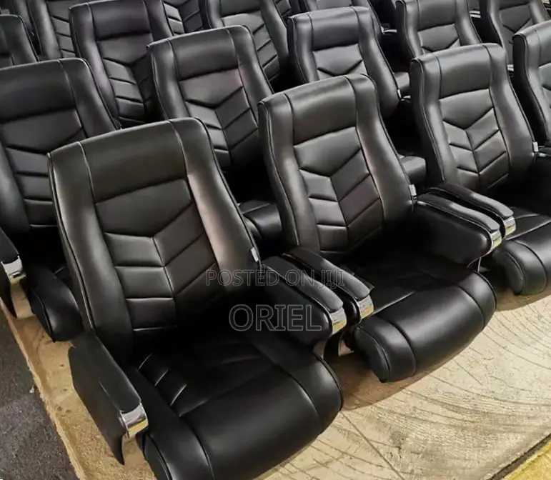 Office Chair : Luxury High Back Executive Office Director Chair