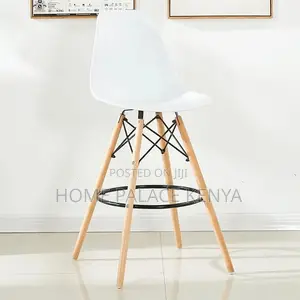 Eames Bar Stool; Stylish Eames Counter Height Bar Stool for Home