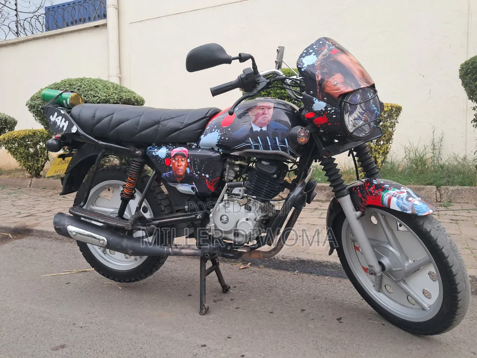 Bajaj Boxer 125 2025 Blue